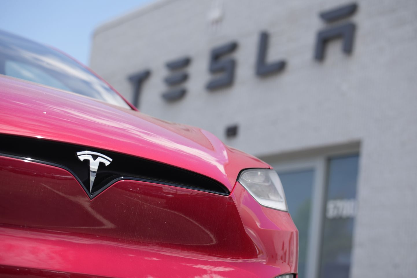 Teslade müük Euroopas kasvab meeletus tempos.