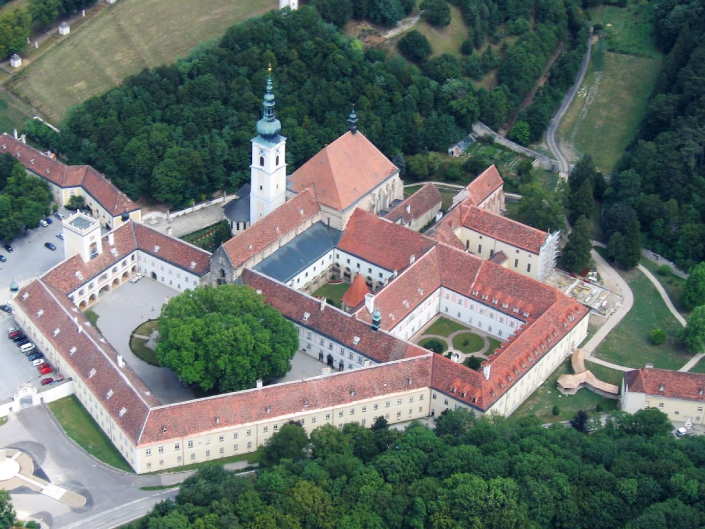 Heiligenkreuzi klooster.