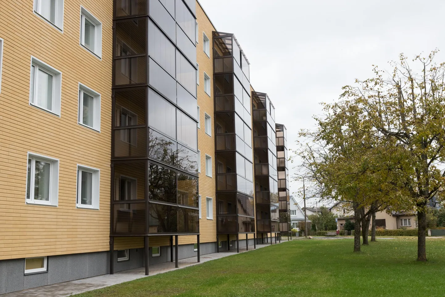 Kortermaja Viljandis Suur-Kaare tänav 49