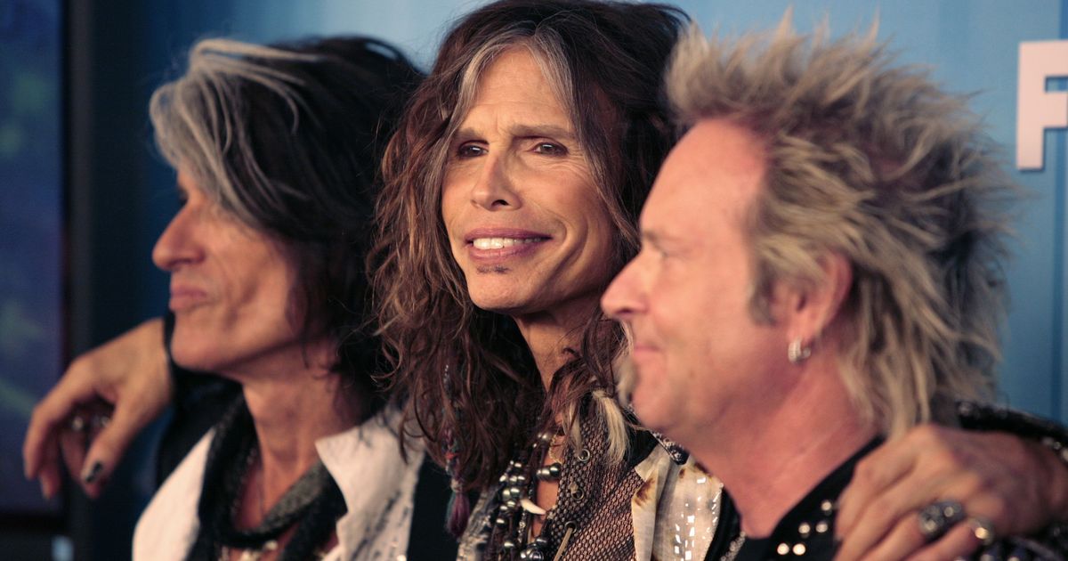 Группа aerosmith клипы. Аэросмит и Роллинг стоунз. Аэросмит клипы. Аэросмит Роллинг Стоун пластилиновые бои. Аэросмит с вампиризмом Уба.