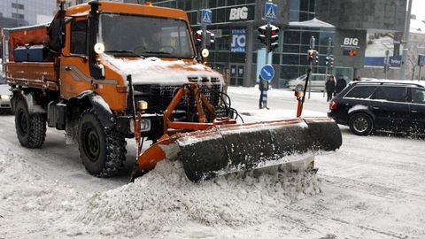 Упор на штрафы: Таллинн ужесточает правила уборки снега