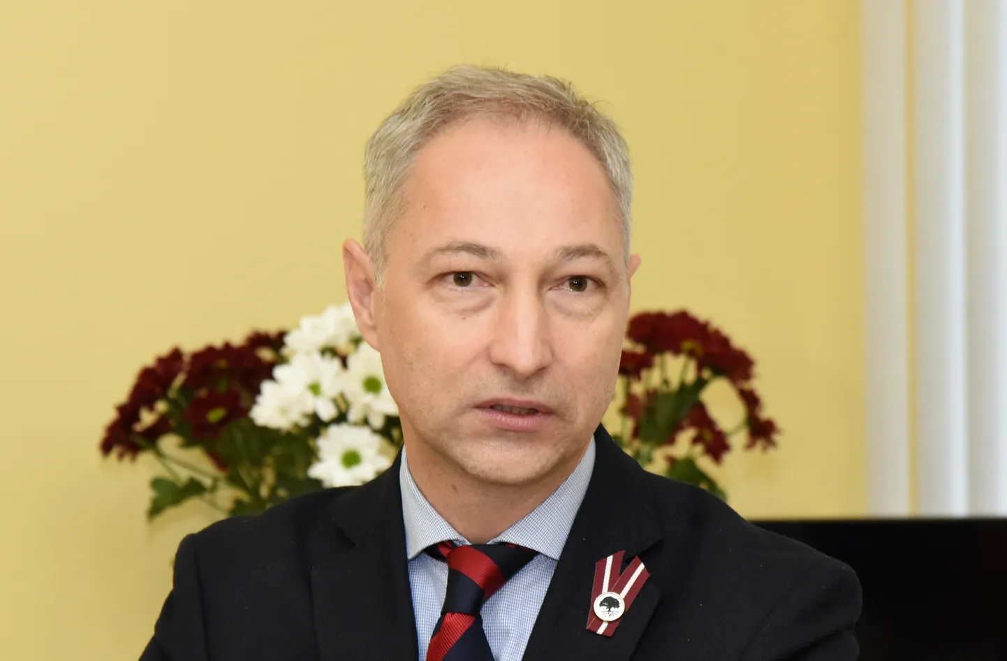 Premjera amatam nominētais politiķis, Jaunās konservatīvās partijas līderis Jānis Bordāns preses konferencē informē par potenciālo nākamās valdības sastāvu un savu redzējumu par valdības darba plāna projektu.