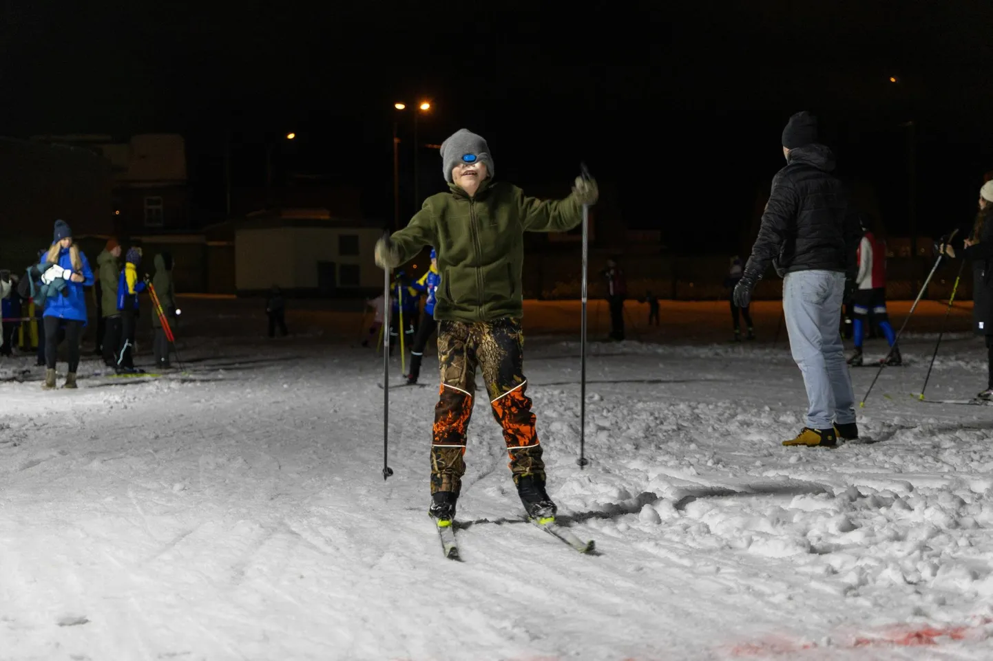 Kolmapäeval peeti traditsioonilise Viljandimaa suusasarja avaetapp Viljandi linnastaadionil, kuhu see sari polnud varem jõudnud.