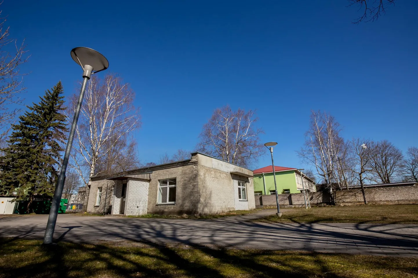 Dementsete päevahoiu hoone Ravi tänava hoovis on üsna pisike.