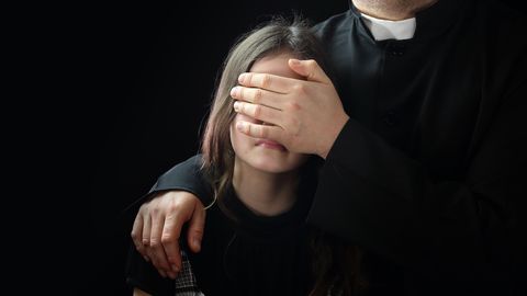 КОММЕНТИРУЕТ ЛУСИС ⟩ Давние традиции сексуального использования детей в Римско-католической церкви