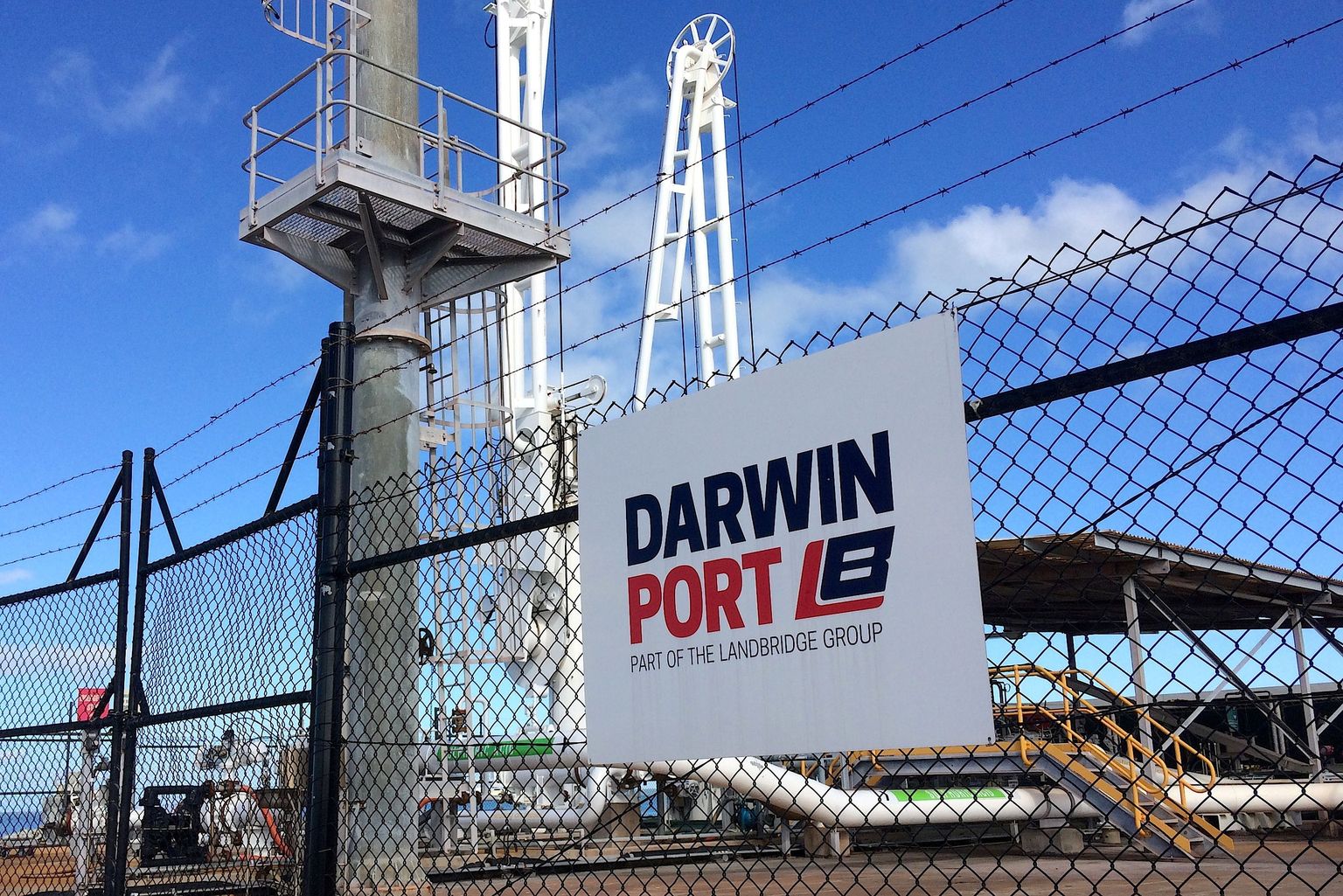 Masinad Darwini sadamas Austraalia põhjaosas.