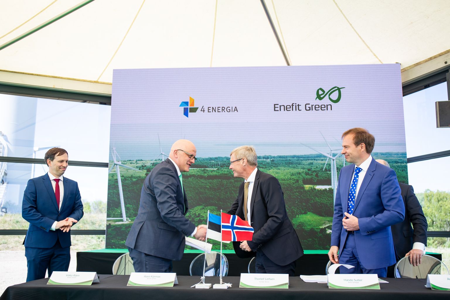 29.05.2018. Paldiski, Harjumaa. 
Eesti Energia ja Vardar sõlmisid lepingu 4Energia ostuks Enefit Green poolt.
