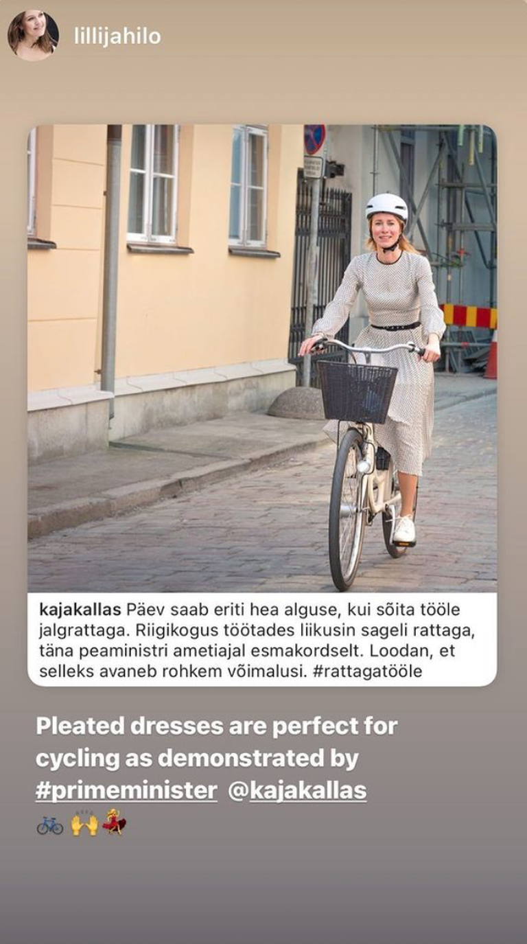 Кая Каллас рулит на работу в платье эстонского дизайнера Lilli Jahilо.