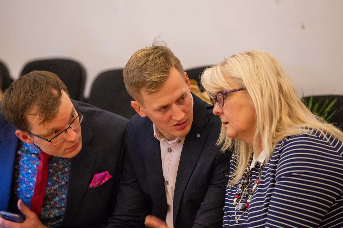 Järva vallavolikogu esimees Rait Pihelgas, vallavanem Toomas Tammik ja abivallavanem Tiina Oraste.