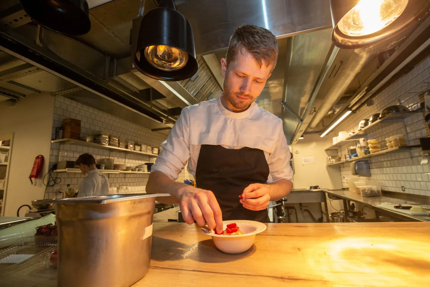 Restoran Pompei koka Erik Enula sõnul on restoranikuu väljakutse, sest kuigi toidud on pealtnäha lihtsad, peitub nende taga suur töö ja pikk ettevalmistus.