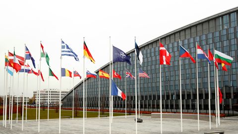NATO riigid ärgitavad Pariisi mitte pehmendama oma toetust Kiievile
