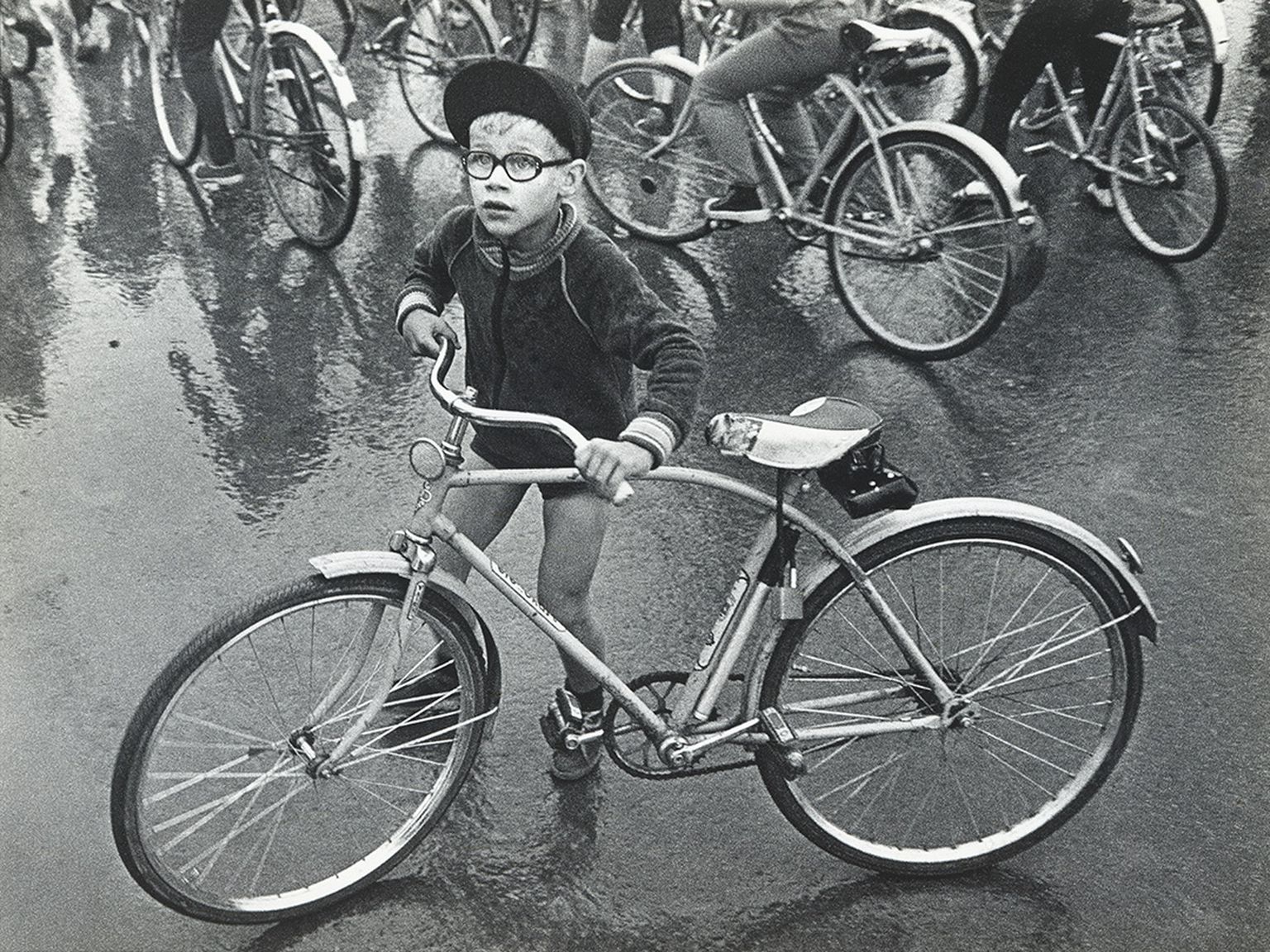 Eesti tänavafotograafia. Tõnu Noorits "Noor rattur" 1980ndad.