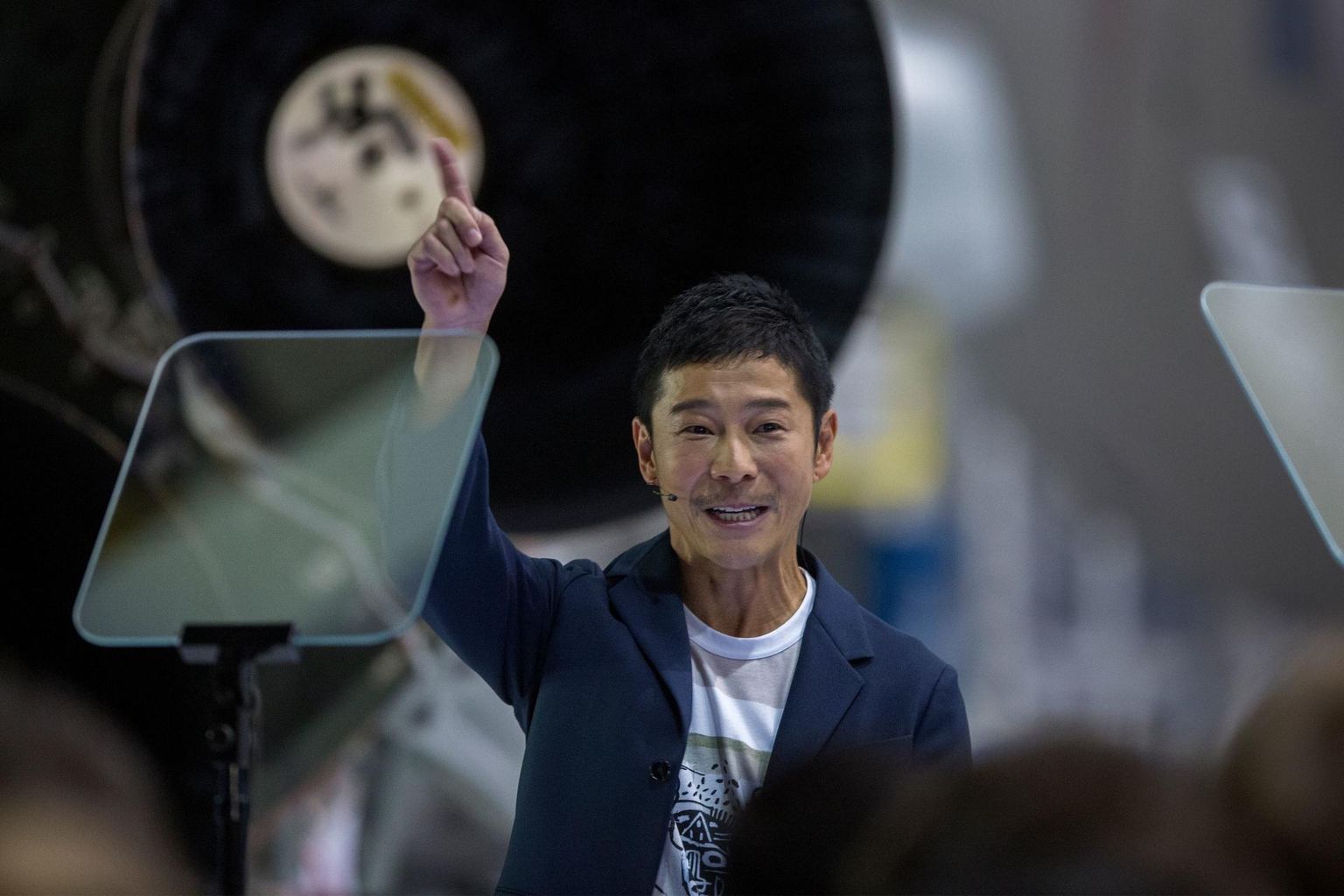 Üles, ikka üles: jaapanlane Yusaku Maezawa loodab juba 2023. aastal Kuud lähedalt vaadata.