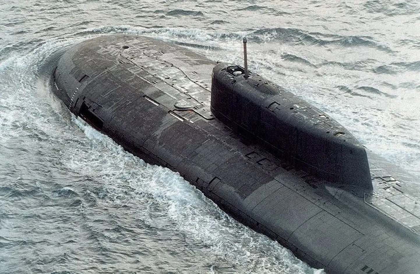 Venemaa K-150 Tomsk tuumaallveelaevas puhke tulekahju