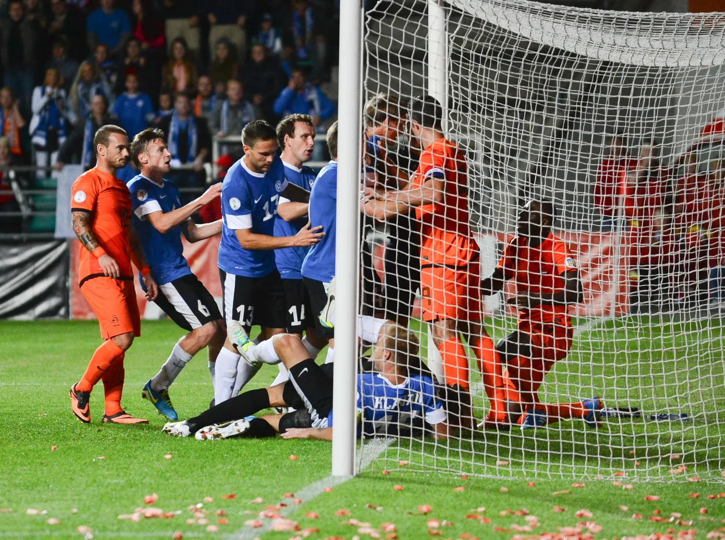 Kui Eesti ja Holland viie aasta eest viimati kohtusid, pääsesid kuulsad külalised patuga pooleks 2:2 viigiga.