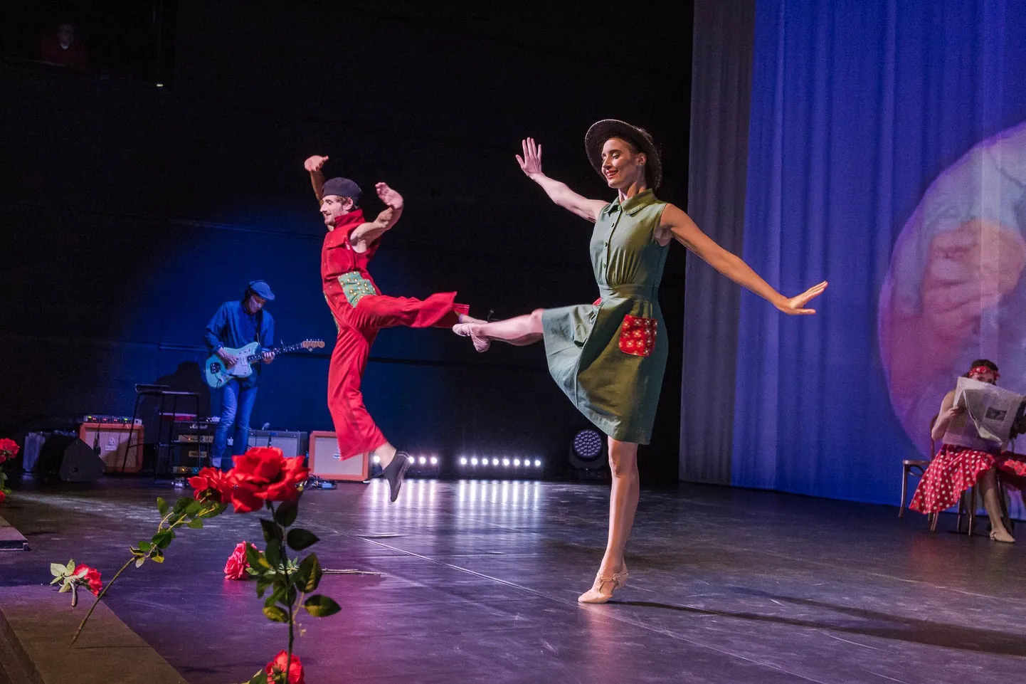 Härra Liblikas (Matteo Tonolo) ja Proua Liblikas (Amy Bowring).
