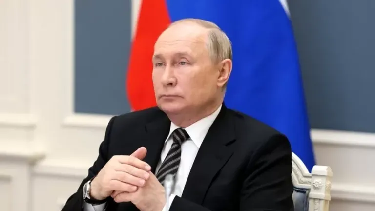 Владимир Путин мог бы сделать ставку на то, что Запад устанет помогать Украине и переключит внимание на собственную экономику