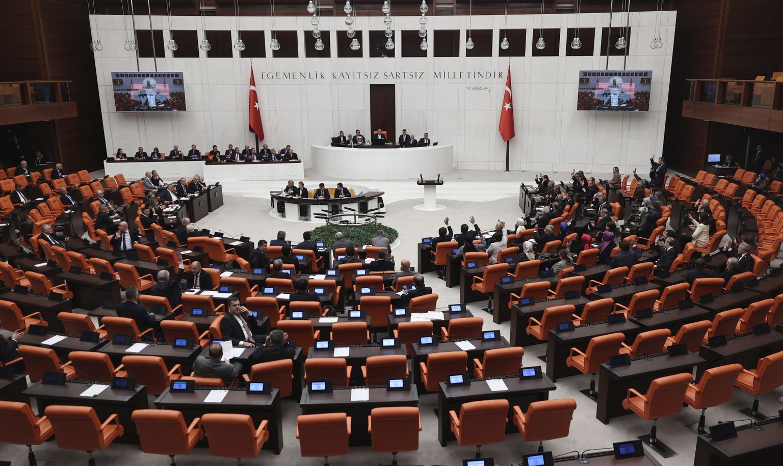 Голосование в парламенте Турции.