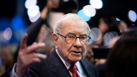 Hiigelkahjumi saanud Buffett müüs lennufirmade aktsiad