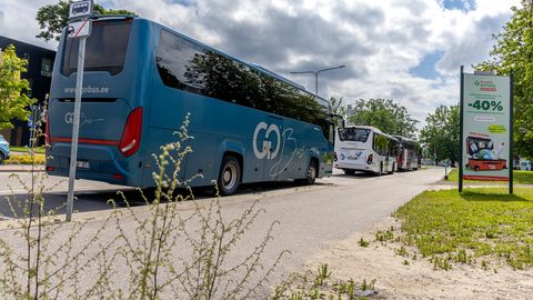 Bus breakdown leaves passengers stranded and uninformed on Hiiumaa ferry