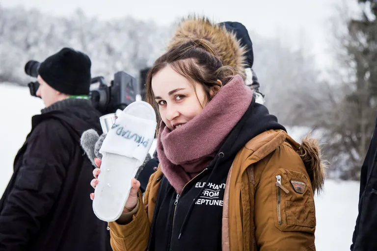 Ise tehtud lennumasinate võistlus Red Bull Jump & Freeze