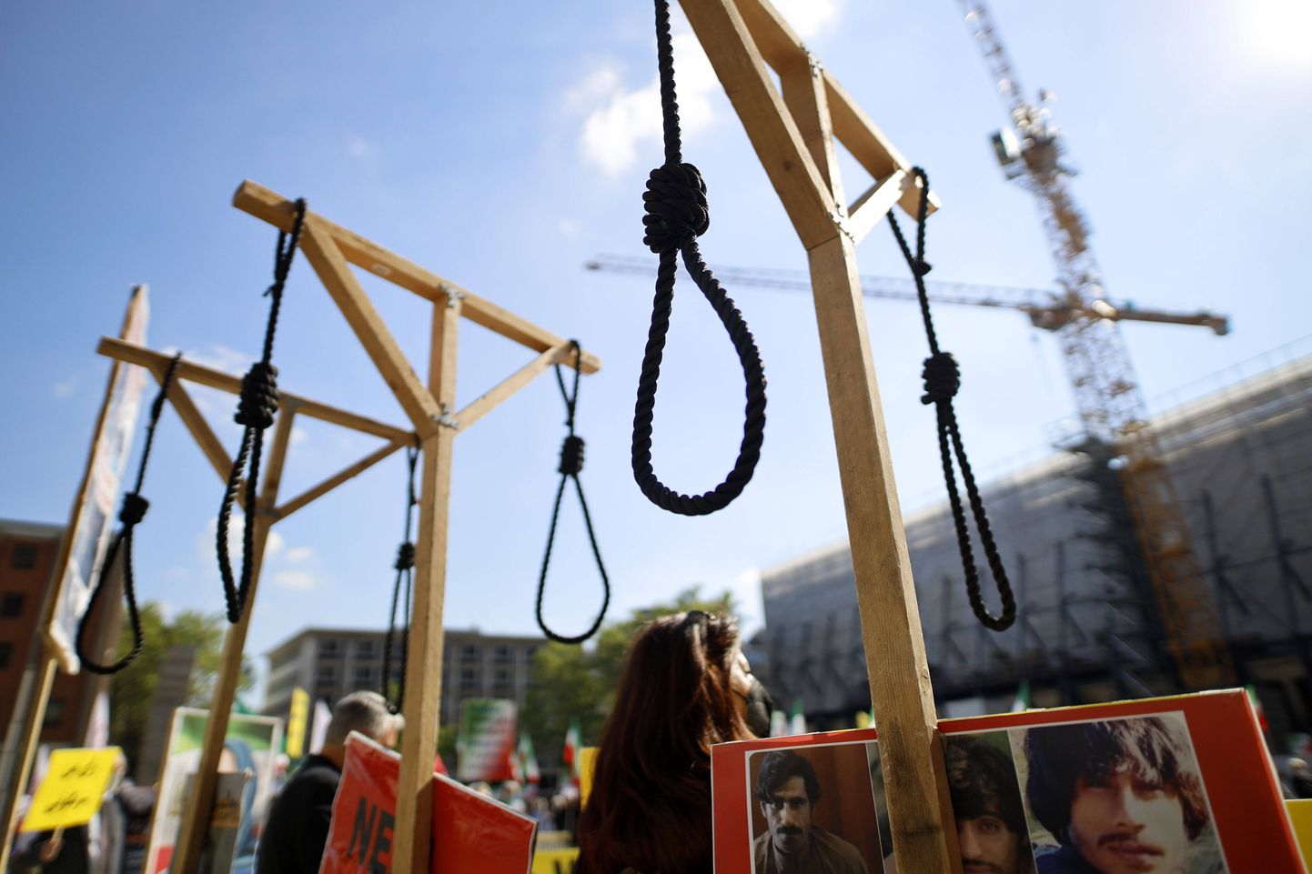 Iraanis läbiviidud surmanuhtluste vastane meeleavaldus Saksamaal.