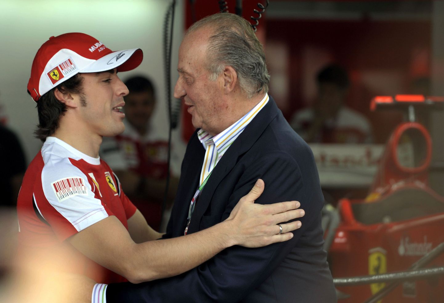 Hispaania kuningas Juan Carlos ja Fernando Alonso.