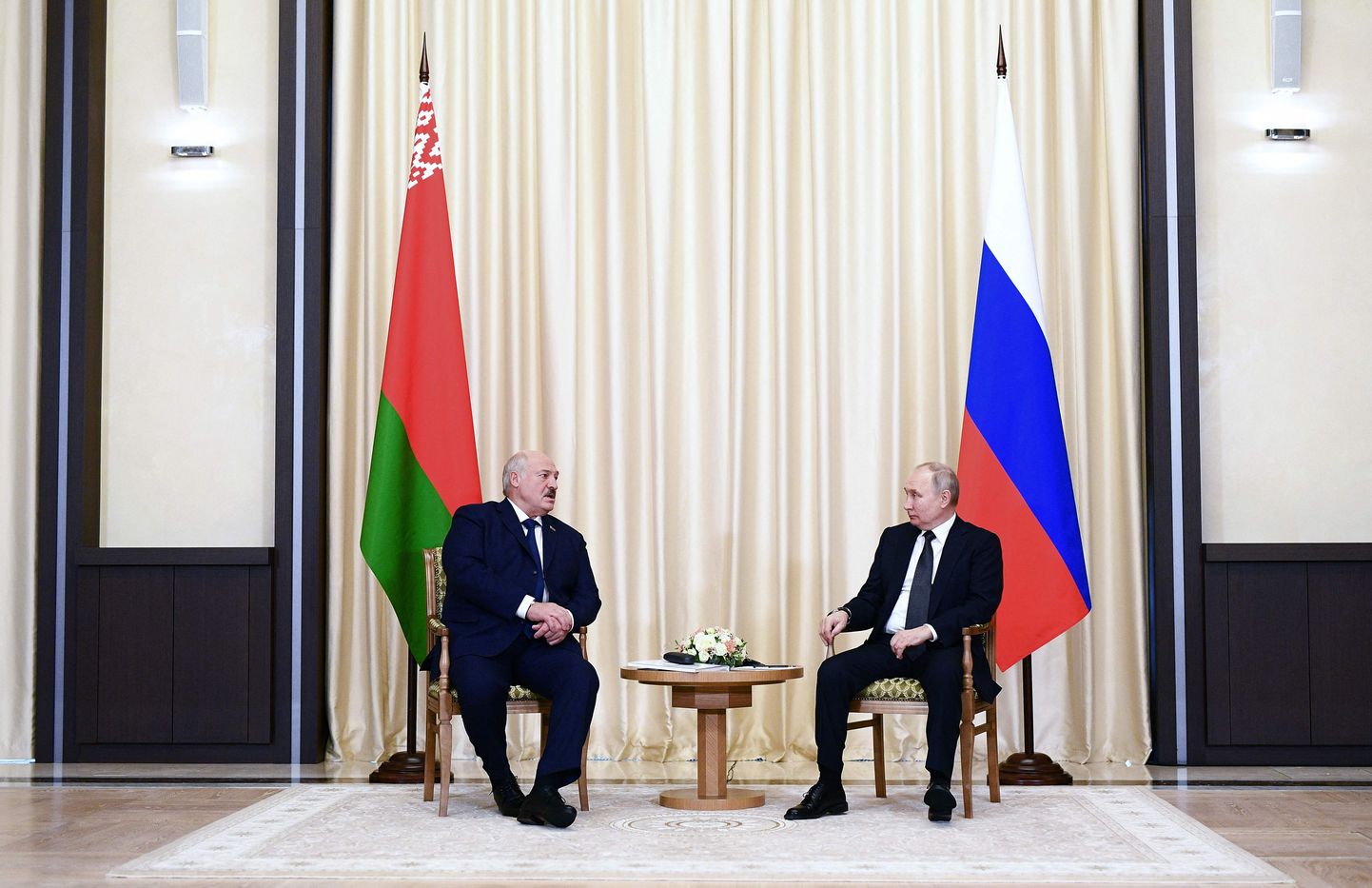 Venemaa president Vladimir Putin kohtus 17. veebruaril 2023 Moskva-lähedases Novo-Ogarjovo residentsis Valgevene presidendi Aljaksandr Lukašenkaga