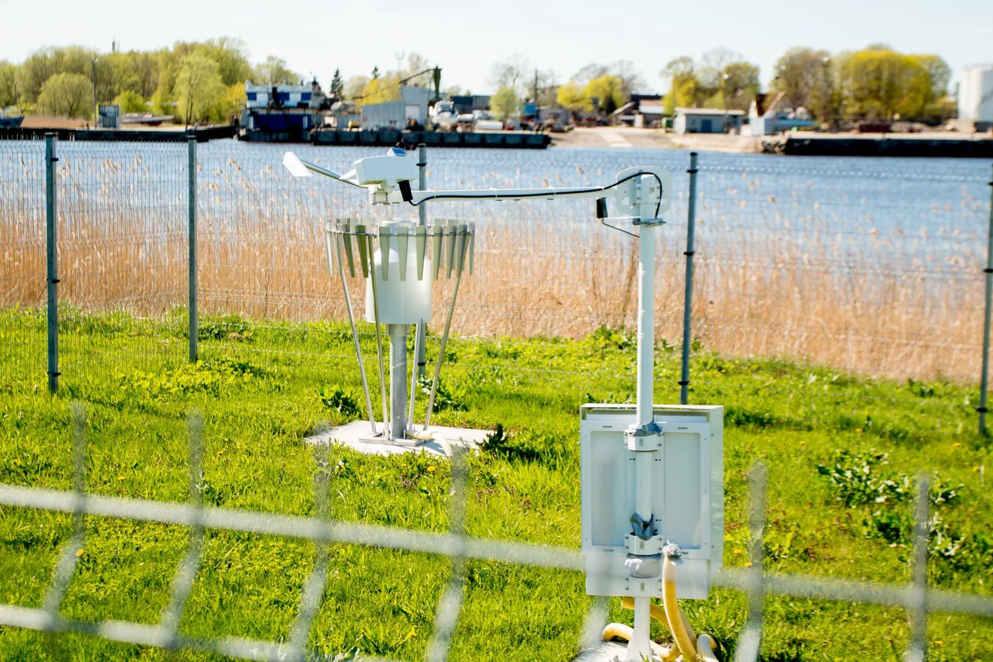 Pärnu jõe äärde sisse seatud ilmajaam vahetab peagi seni lennuväljal asuva välja.