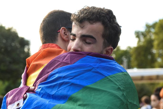 «Невероятно!» Мэр Риги открыл новый гей-клуб в столице Латвии (ВИДЕО)