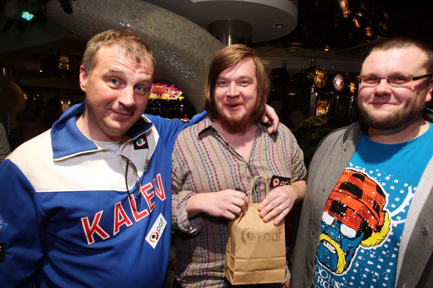 Olympic Casino esikasiino Reval Park Hotel & Casino tähistas 9. märtsil 2012 hiljuti läbitud uuenduskuuri (taas)avapeoga showmees Tõnis Millingu juhtimisel. Kohal oli ka muusik Chalice
