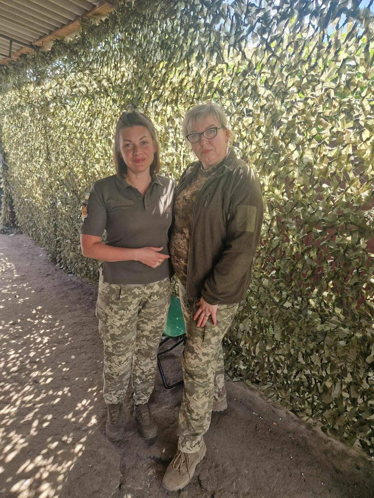Psychologists Olesja and Tetjana from the Ukraine's 30th Mechanized Infantry Brigade.