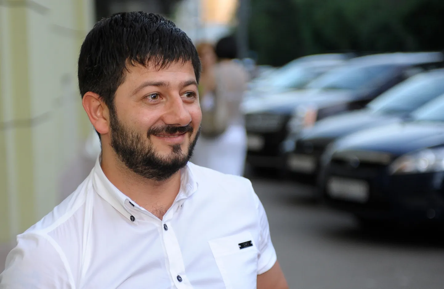 Михаил Галустян