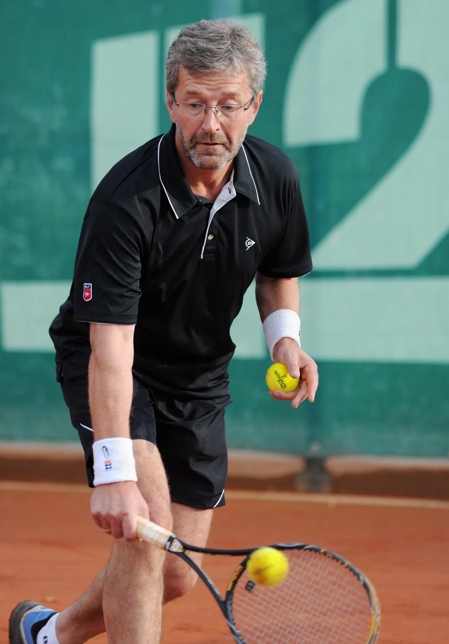 Turvaäris karastunud ning tennisemänguga keha ja vaimu erksana hoidev Peeter Tohver juhib nüüd Fort Management Groupi, mille eesmärk on kasvada miljardikäibega tegijaks.