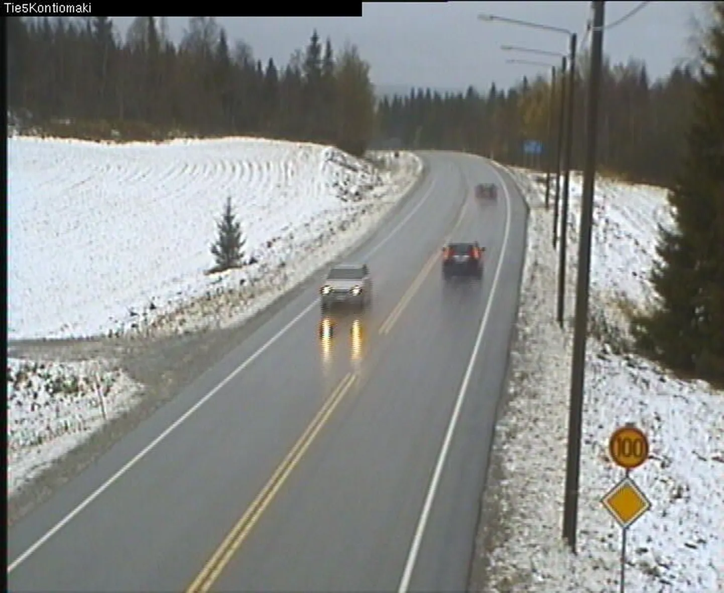 Lumine loodus Oulu läänis Paltamo vallas täna kell 15.17 (pilt on saadud maanteekaamerast).