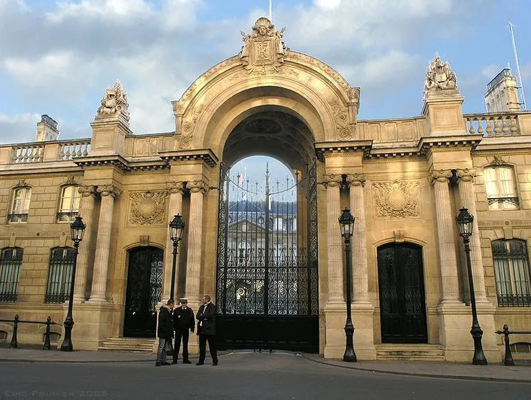 Élysée palee / wikipedia.org