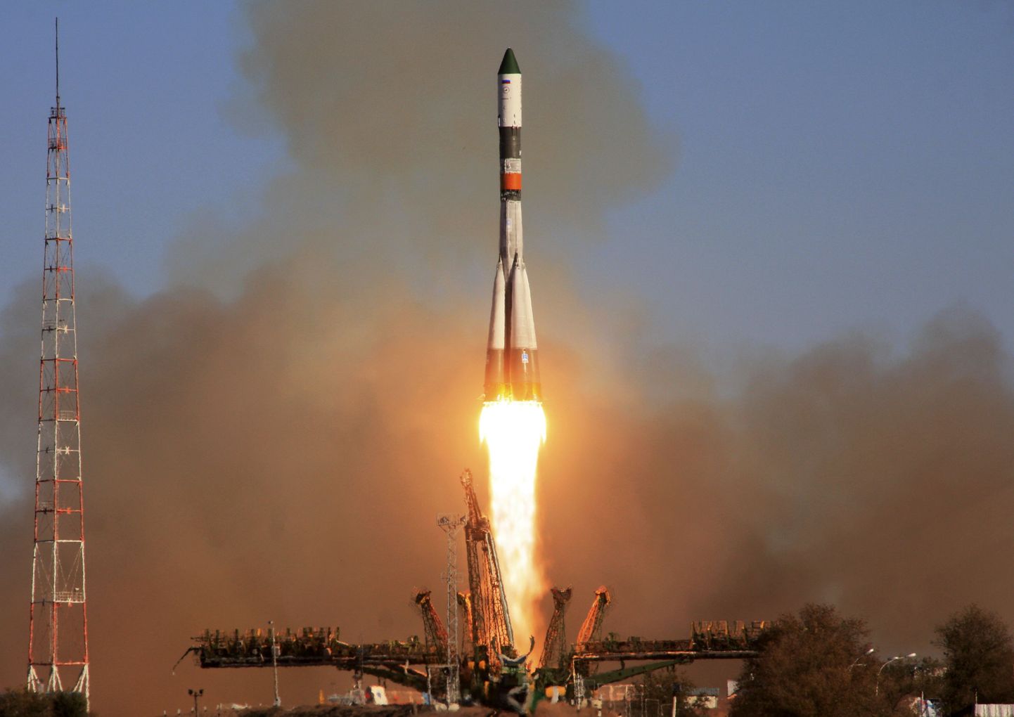 Veolaeva Progress start Baikonuri kosmodroomilt.
