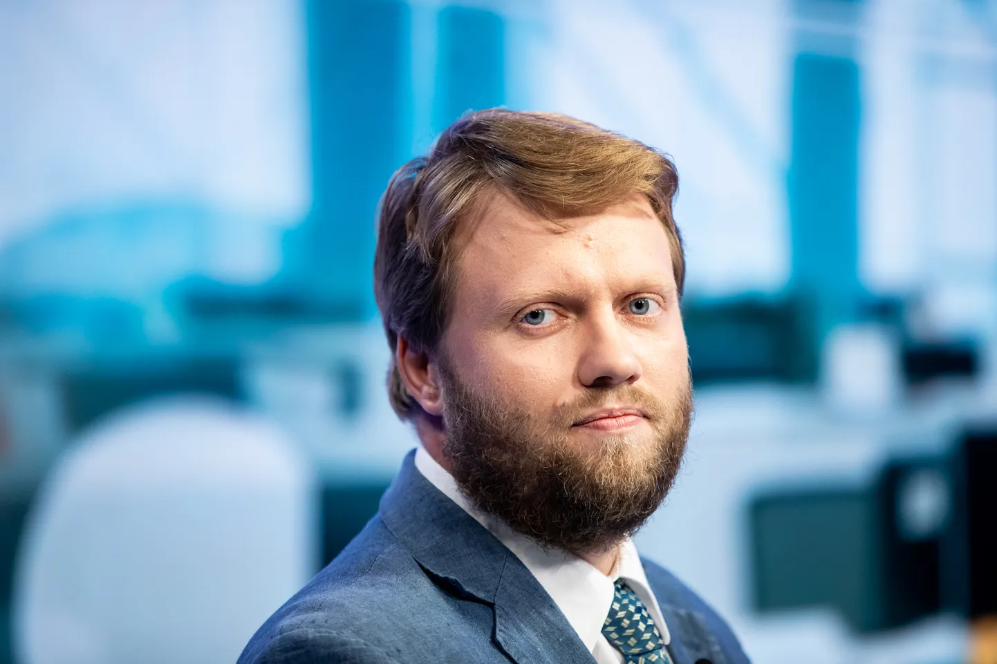 Eelmisest aastast Keskerakonna Tartu piirkonda eest vedanud Andro Roosi ei valitud enam piirkonnajuhina jätkama.