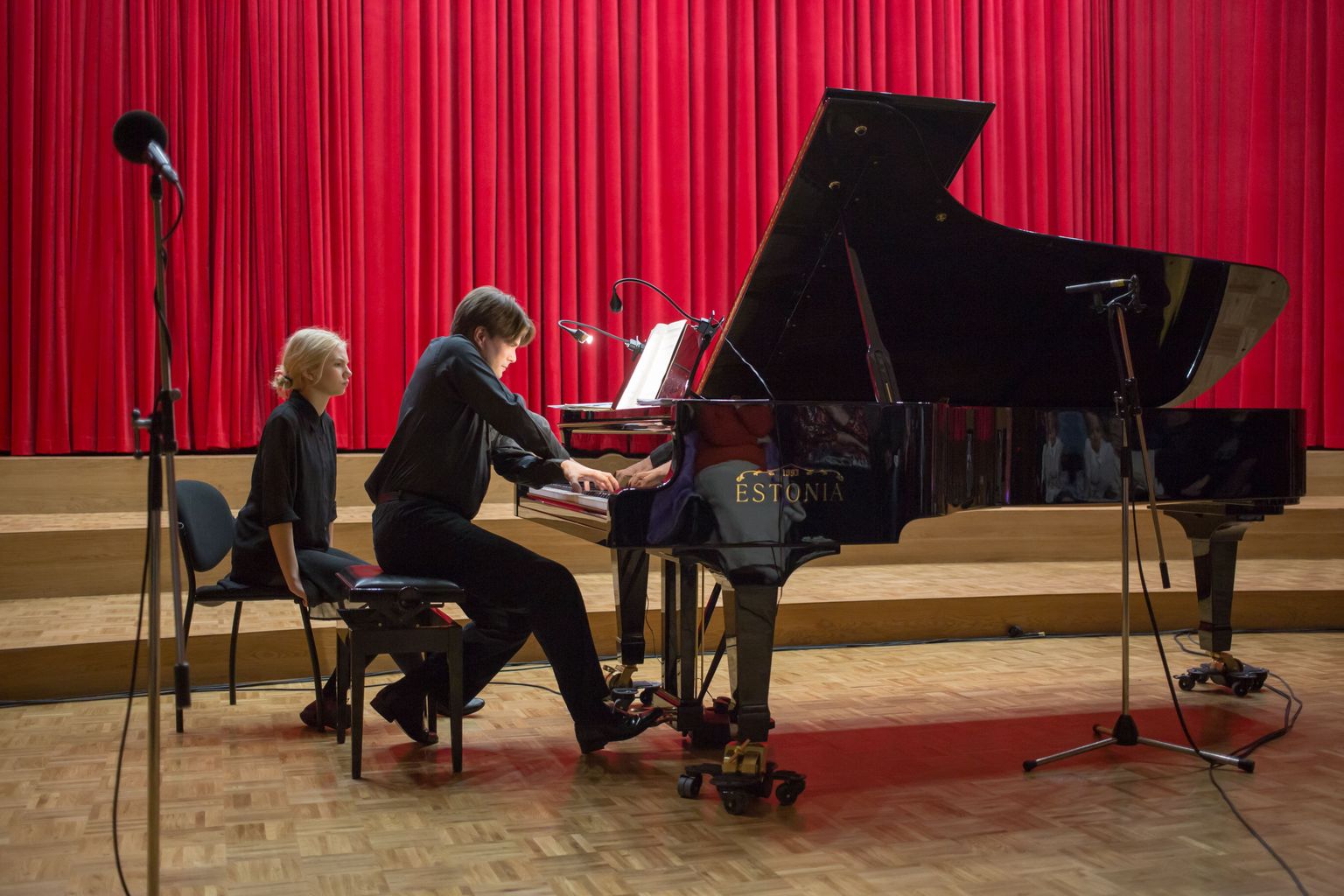 Prantsuse pianist Nicolas Horvath esines kavaga «Hommage: Jaan Rääts».