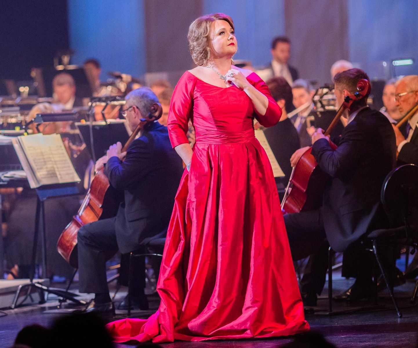 Rahvusooper Estonia sopran Heli Veskus esineb kammerkontsertide sarja avakontserdil.