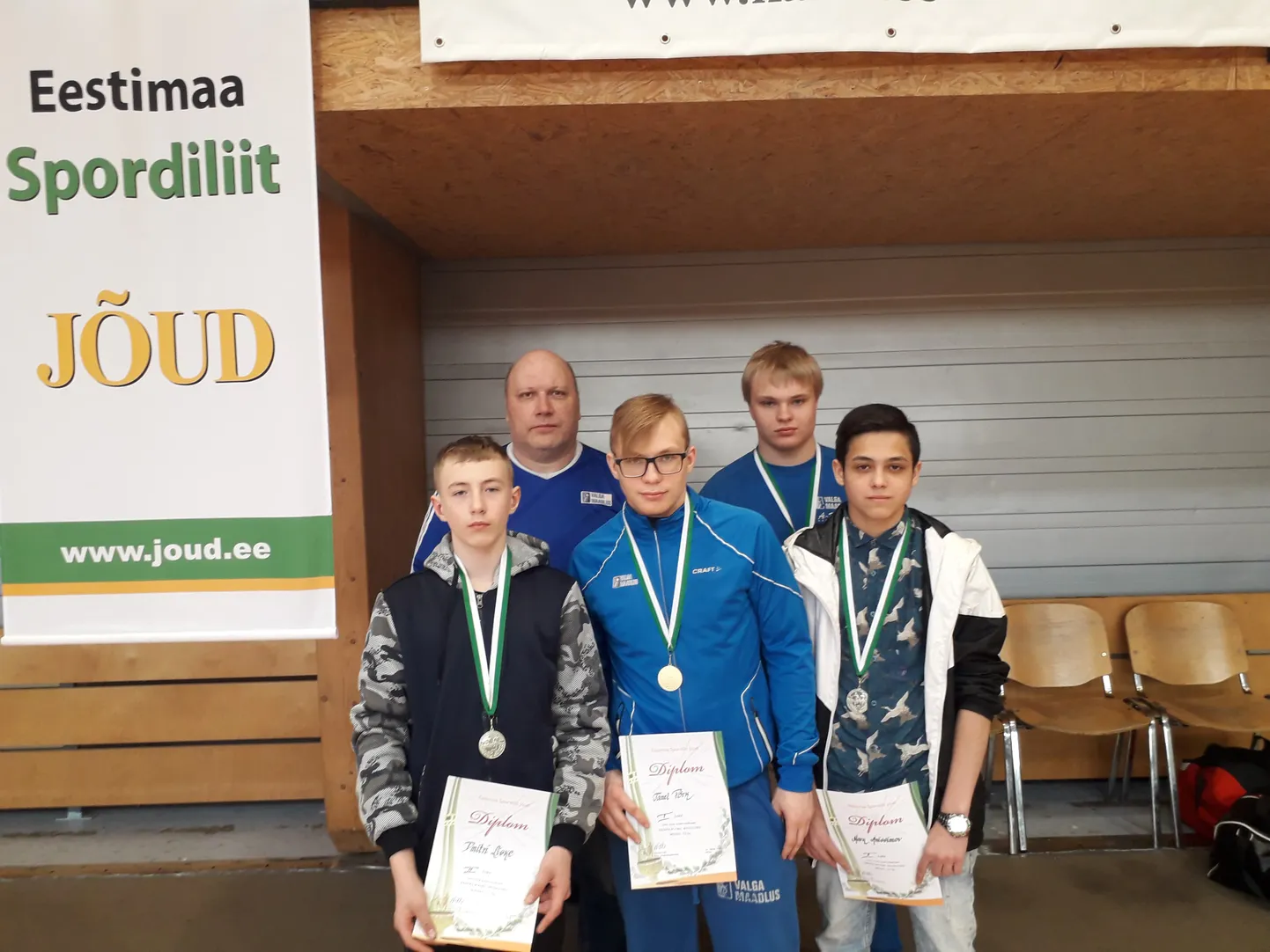 Valgamaa võistkond: ees Dmitri Liske (vasakult), Tanel Põrk ja Mark Anissimov, taga Urmas Küün (vasakul) ja Uku Laik.