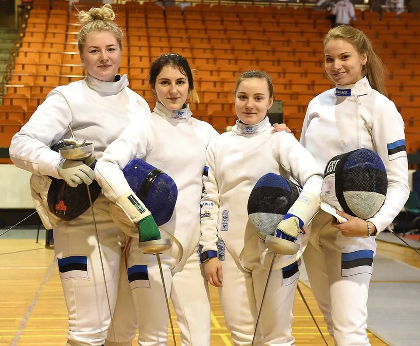 Vasakult: Maarja Konrad, Madina Azizova, Anželika Fedoruk, Karoliine Loi