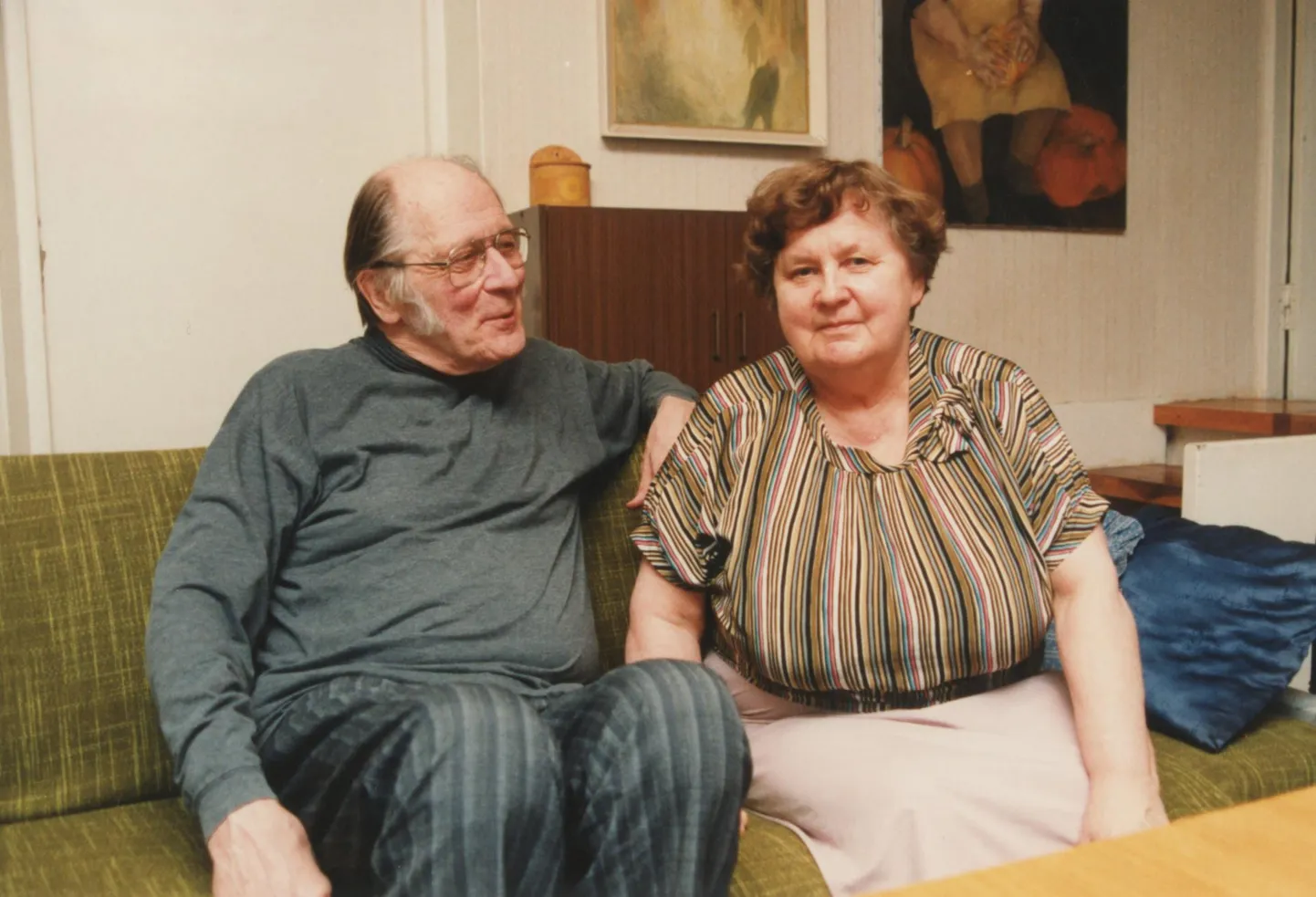 Kirjanikud Jaan Kross ja Ellen Niit 1998. aastal.