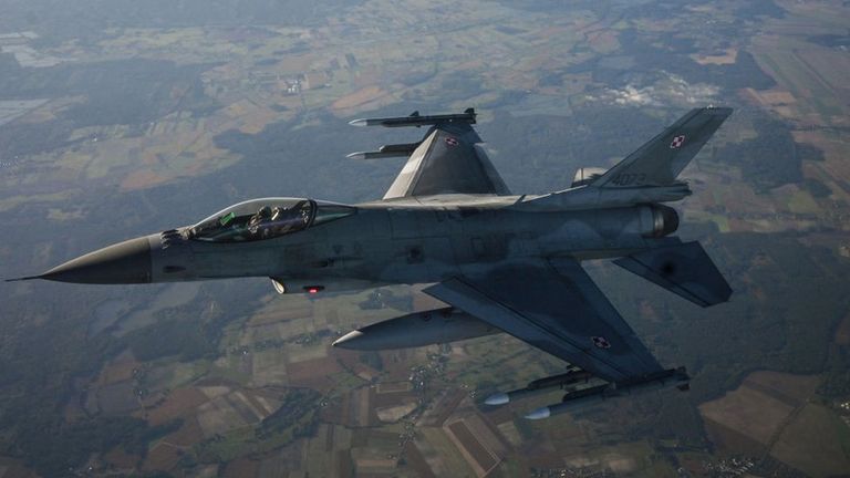 F-16 ВВС Польши на учениях осенью 2022 года