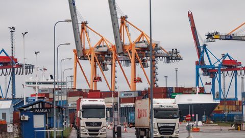 Грузооборот портов Эстонии ощутимо сократился
