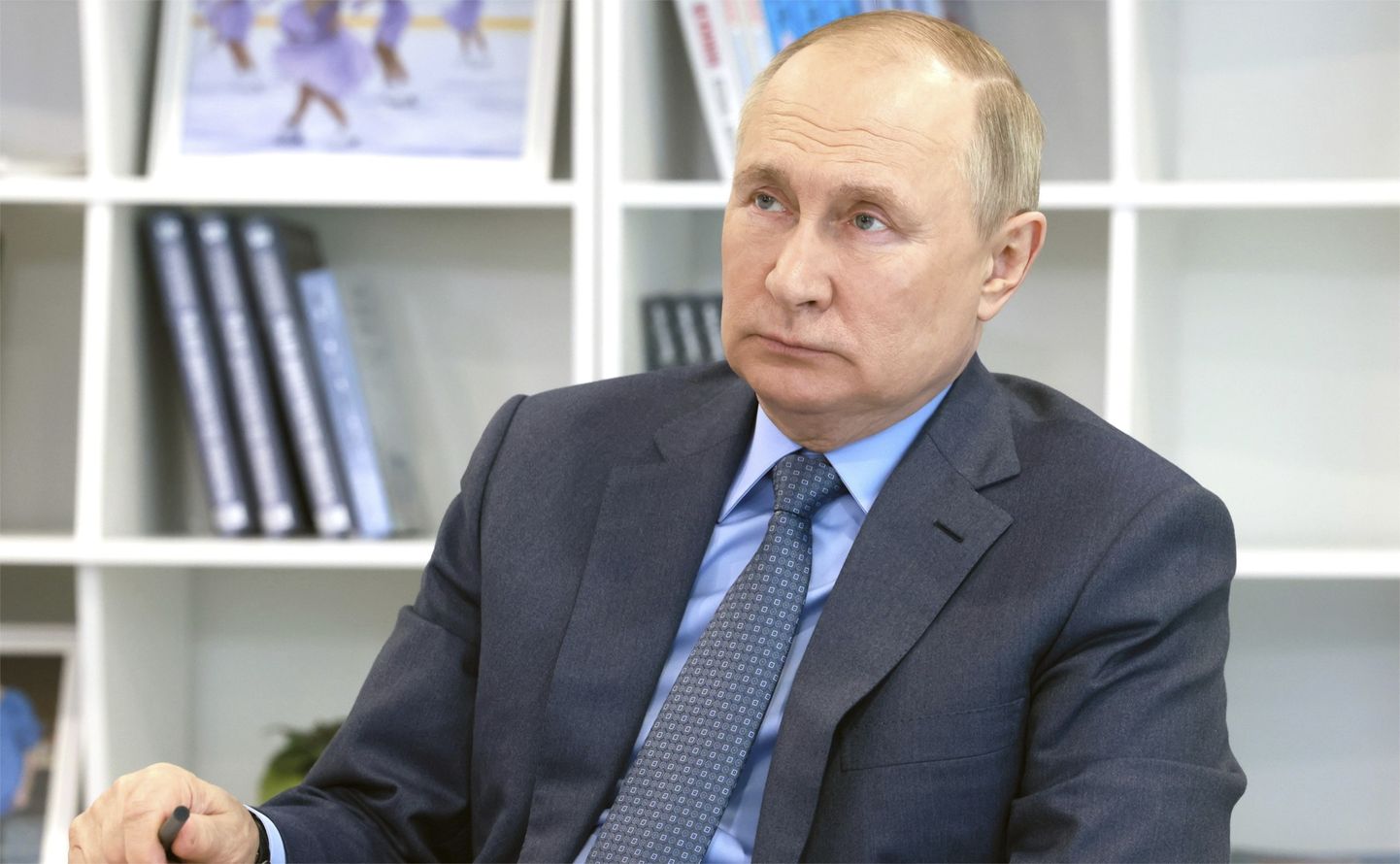 Vladimir Putin 11. mail. Anonüümse oligarhi sõnul on Venemaa presidendil verevähk.