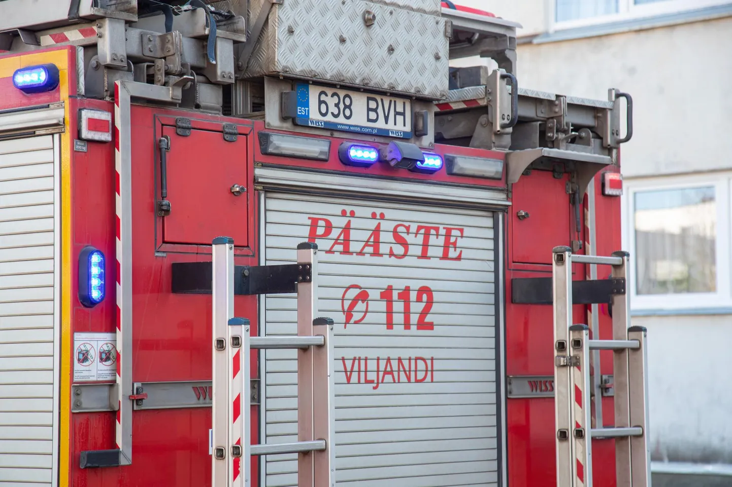 Päästjad on viimastel päevadel käinud üle Eesti kustutamas põlenguid, mis on alguse saanud veetorude hooletust soojendamisest kuumaõhufööniga.