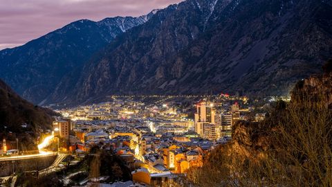 Pilsēta bez lidostas un dzelzceļa: tūristu iecienītā Andora la Velja