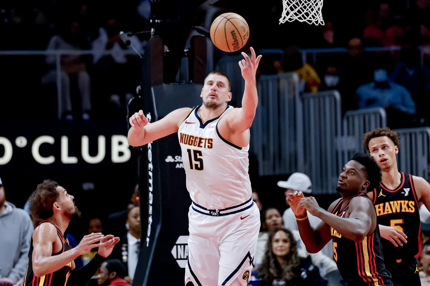 Nikola Jokic on pidurdamatus hoos.
