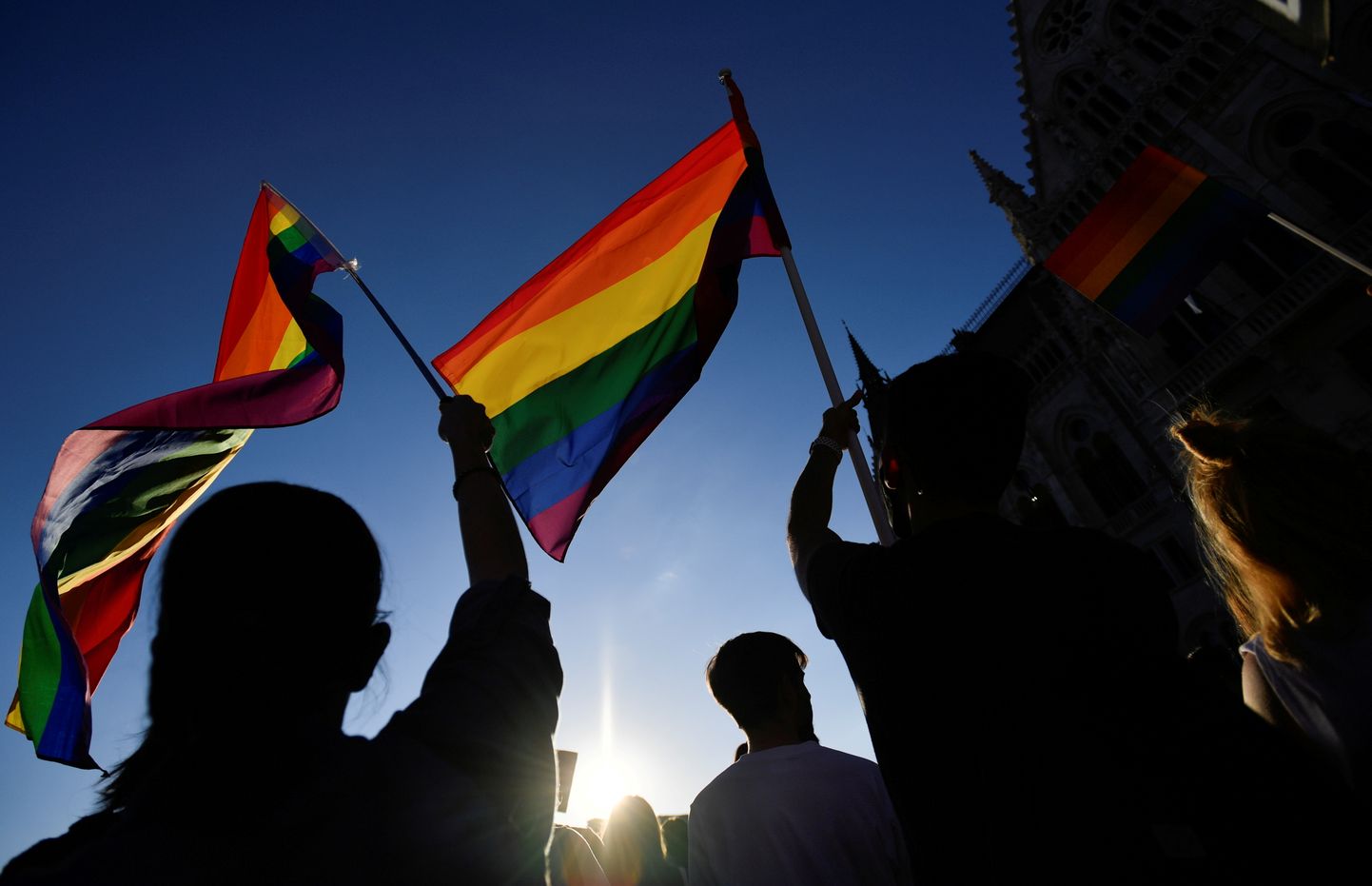 Meeleavaldus Ungari LGBTQ seaduse vastu Budapestis 14. juuni 2021.